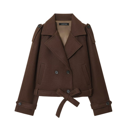 Long sleeved buttoned lapel jacket for women